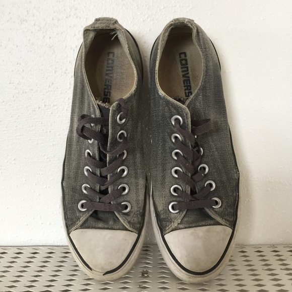 CONVERSE gray faux distressed low tops - Picture 5 of 7